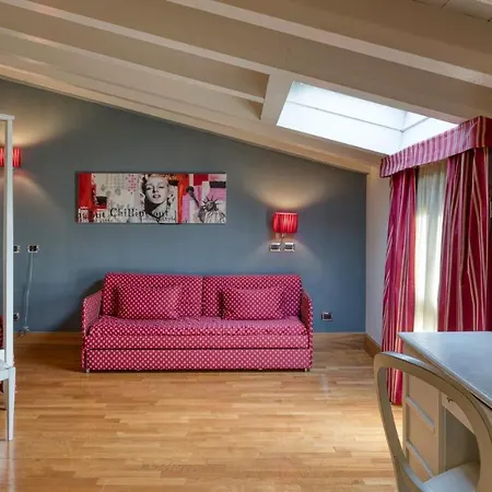 Hotel Fiera Di 4*