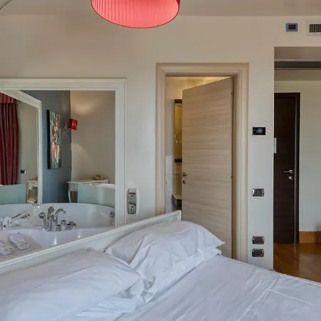 Hotel Fiera Di 4*